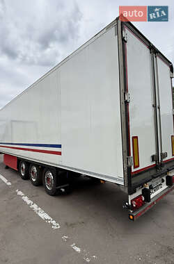 Рефрижератор напівпричіп Schmitz Cargobull SCB S3B 2013 в 