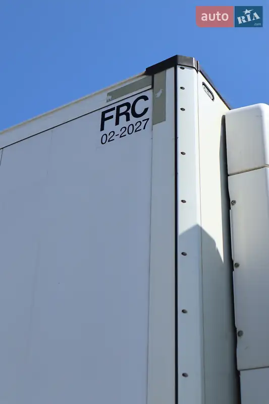 Рефрижератор полуприцеп Schmitz Cargobull SCB S3B 2015 в 