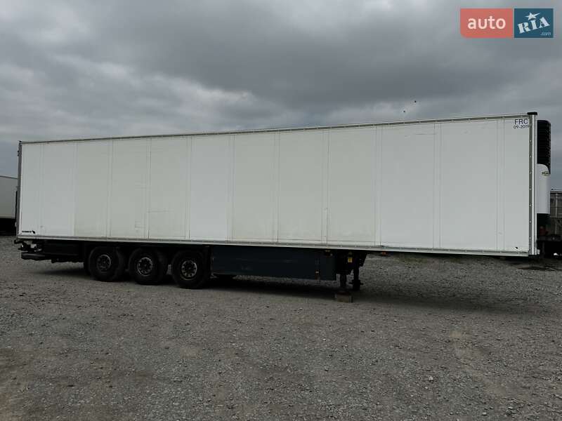 Рефрижератор напівпричіп Schmitz Cargobull SCB S3B 2013 в Заставній