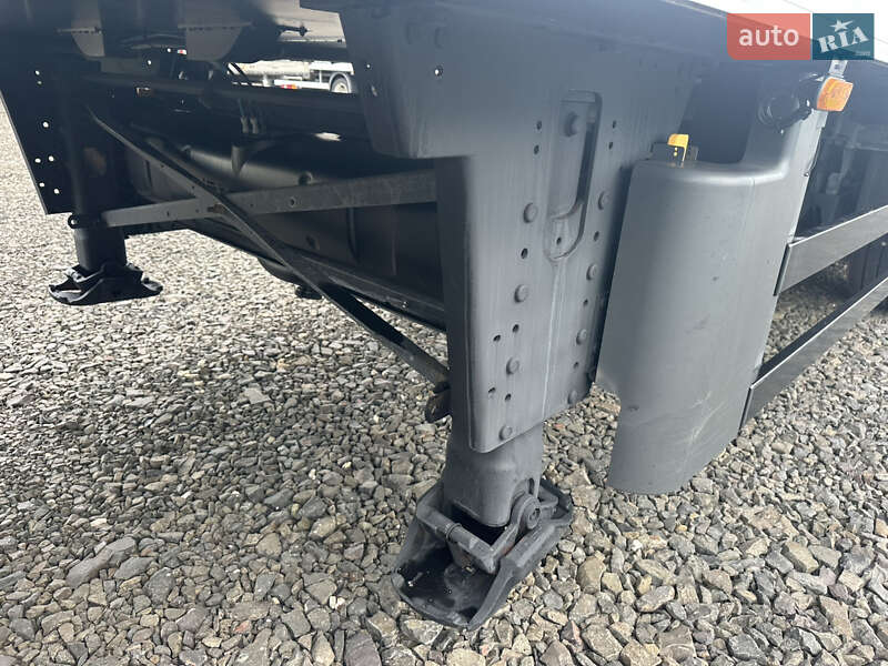 Рефрижератор полуприцеп Schmitz Cargobull SCB S3B 2016 в Луцке фото 17 Рефрижератор полуприцеп Schmitz Cargobull SCB S3B 2016 в Луцке