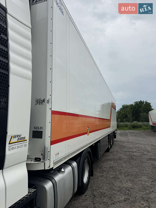 Рефрижератор напівпричіп Schmitz Cargobull SCB S3B 2013 в Львові