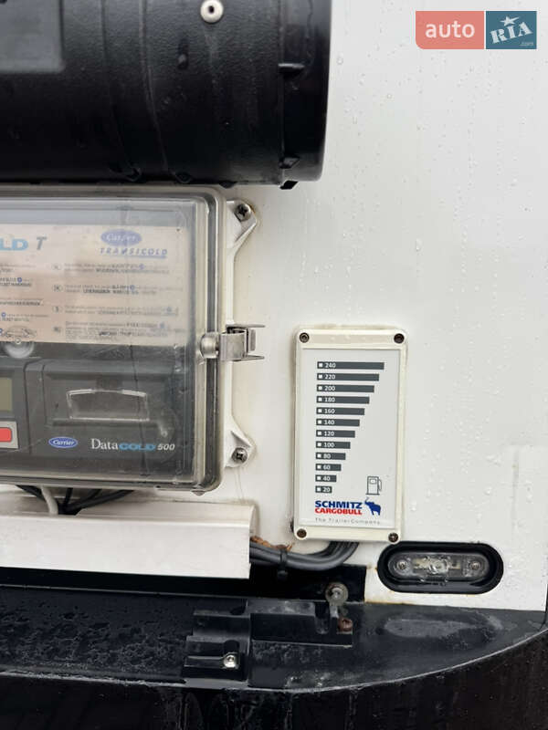 Рефрижератор полуприцеп Schmitz Cargobull SCB S3B 2015 в Виннице