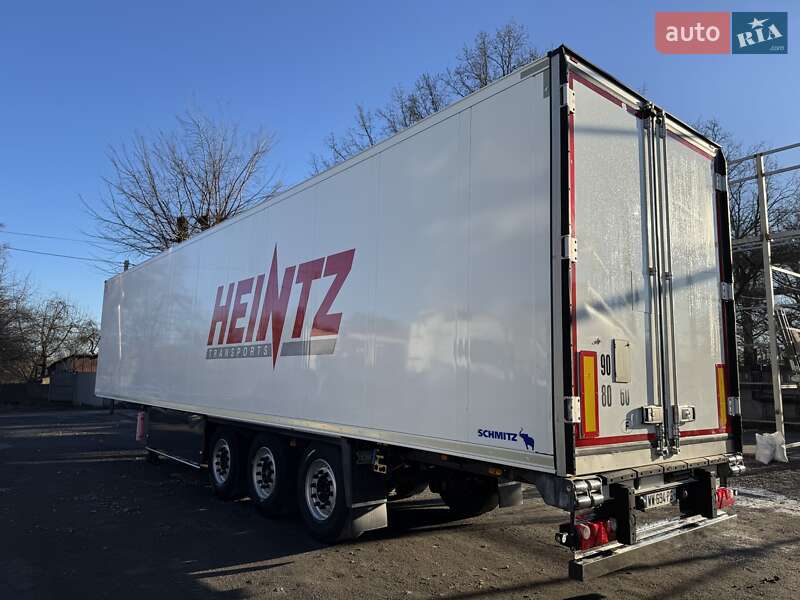 Рефрижератор полуприцеп Schmitz Cargobull SCB S3B 2014 в Виннице