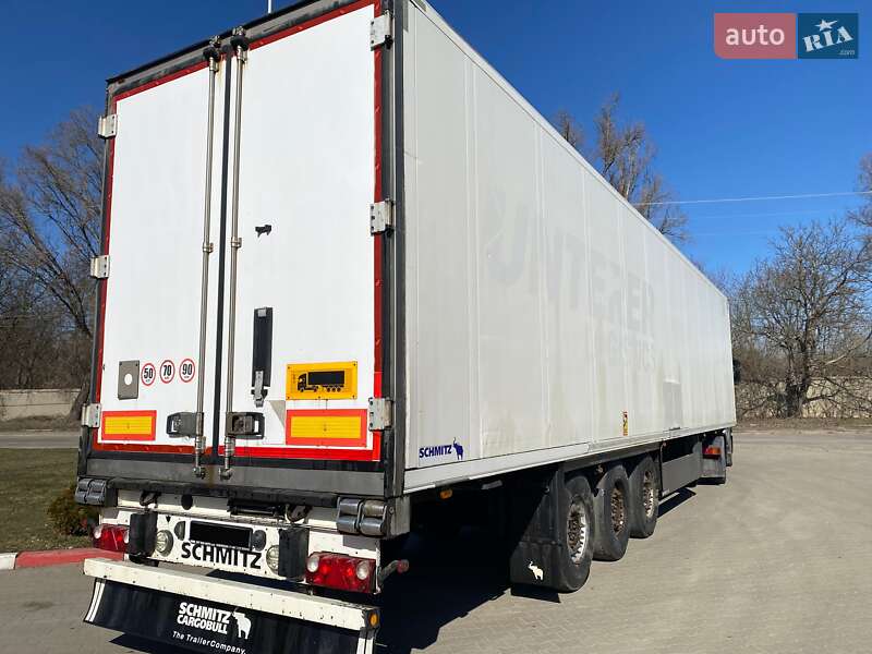 Schmitz Cargobull SCB S3B 2013