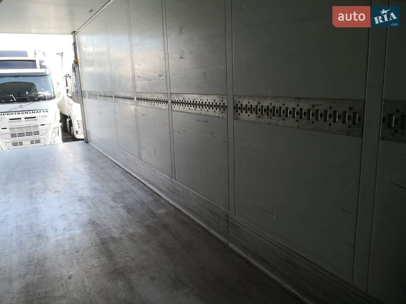 Рефрижератор напівпричіп Schmitz Cargobull SCB S3T 2014 в Кам'янському