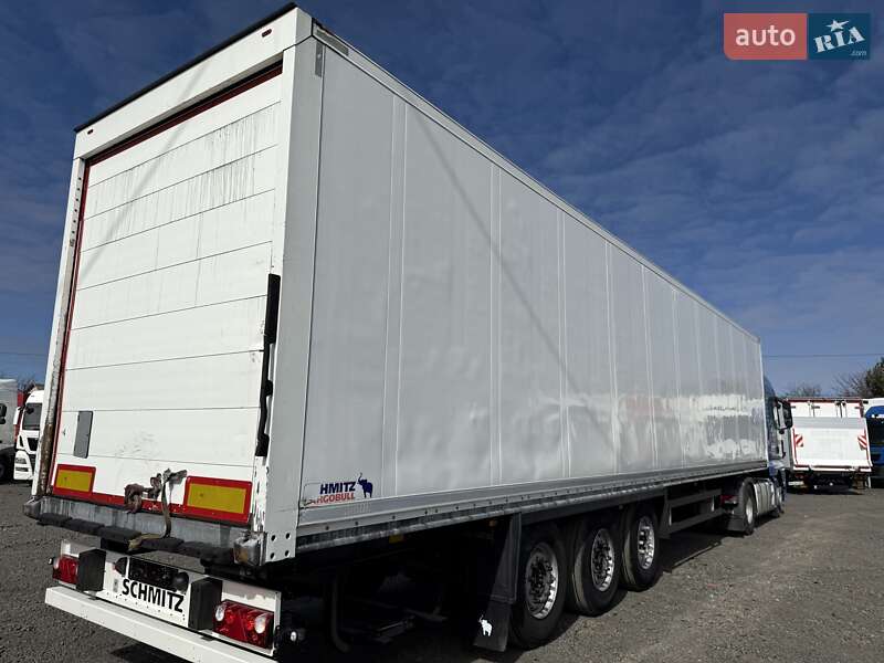 Ізотермічна будка Schmitz Cargobull SCB S3T 2015 в Луцьку