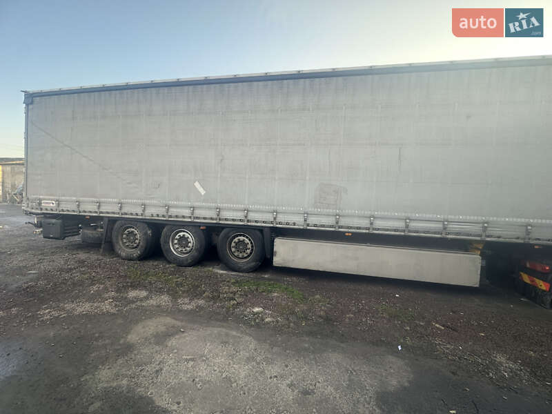 Тентованный борт (штора) - полуприцеп Schmitz Cargobull SCB S3T 2015 в 