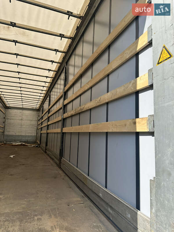 Тентованный борт (штора) - полуприцеп Schmitz Cargobull SCB S3T 2014 в Киеве фото 8 Тентованный борт (штора) - полуприцеп Schmitz Cargobull SCB S3T 2014 в Киеве