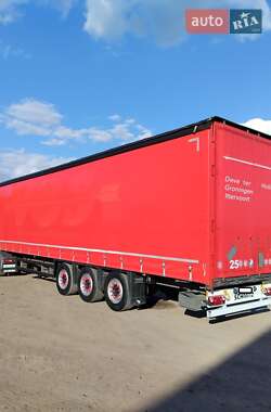 Тентований борт (штора) - напівпричіп Schmitz Cargobull SCB S3T 2016 в 