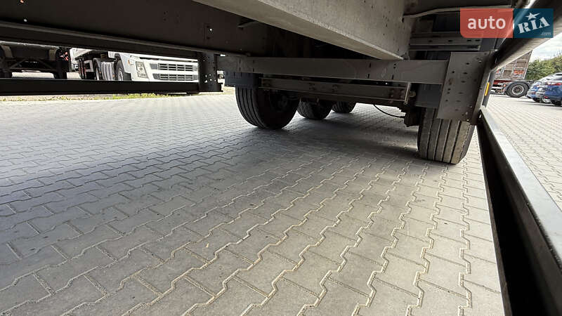 Бортовий напівпричіп Schmitz Cargobull SCB S3T 2015 в Вінниці фото 8 Бортовий напівпричіп Schmitz Cargobull SCB S3T 2015 в Вінниці