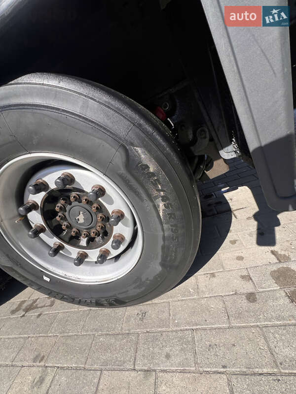 Тентований борт (штора) - напівпричіп Schmitz Cargobull SCB S3T 2016 в Тячеві