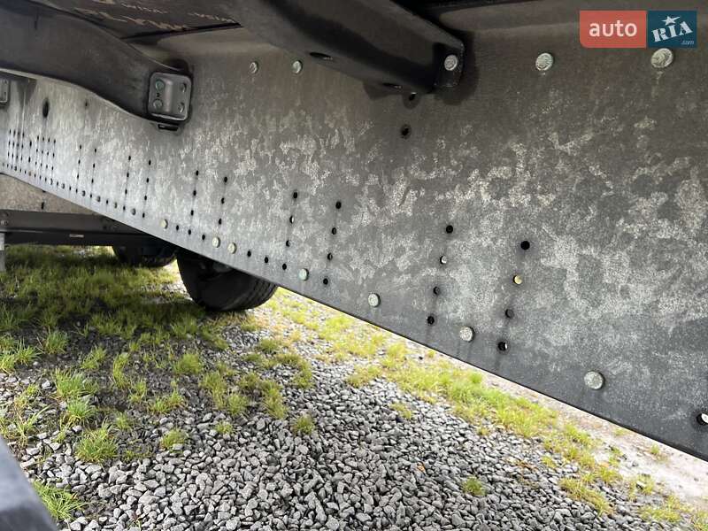 Тентований борт (штора) - напівпричіп Schmitz Cargobull SCB S3T 2019 в Вінниці