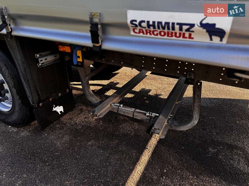 Напівпричіп Schmitz Cargobull SCB S3T 2018 в Рівному