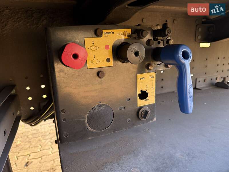 Тентованный борт (штора) - полуприцеп Schmitz Cargobull SCB S3T 2016 в Черновцах