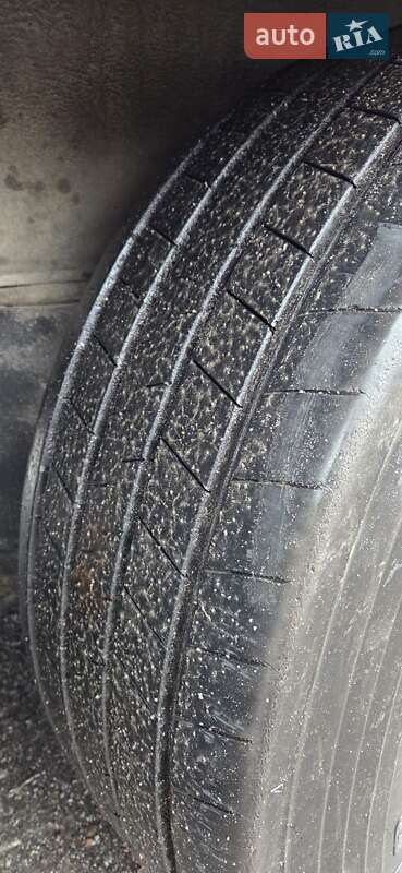 Тентованный борт (штора) - полуприцеп Schmitz Cargobull SCB S3T 2013 в Киеве фото 24 Тентованный борт (штора) - полуприцеп Schmitz Cargobull SCB S3T 2013 в Киеве