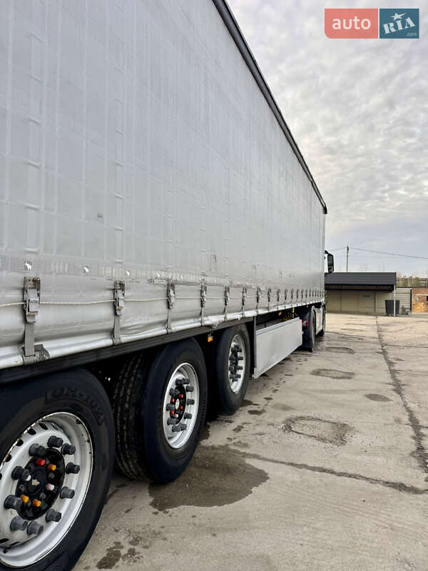 Тентованный борт (штора) - полуприцеп Schmitz Cargobull SCB S3T 2018 в Луцке