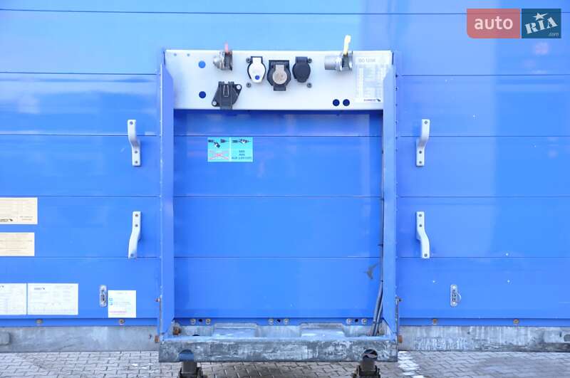 Тентованный борт (штора) - полуприцеп Schmitz Cargobull SCB S3T 2017 в Ровно
