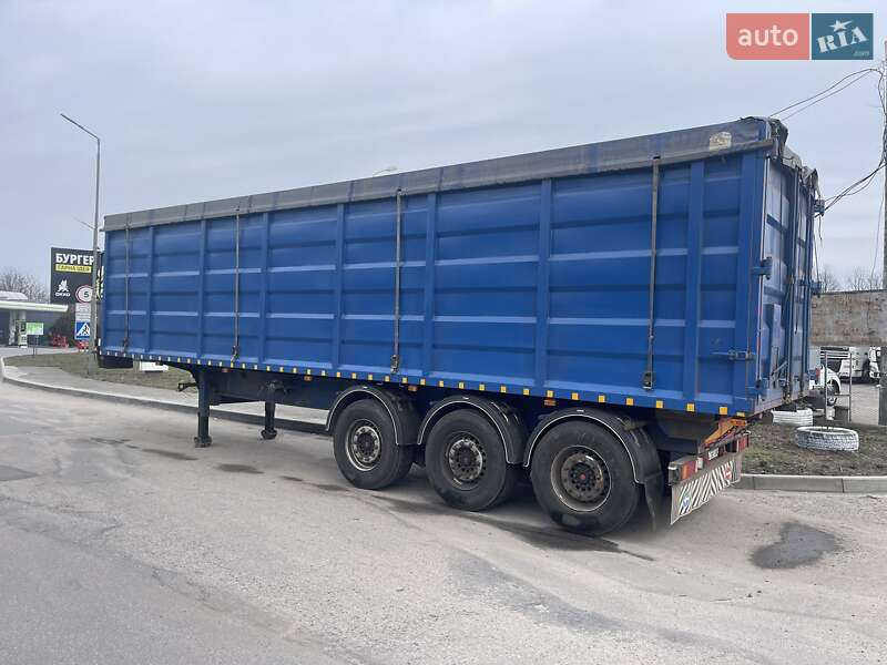 Самосвал полуприцеп Schmitz Cargobull SCF 2005 в Виннице