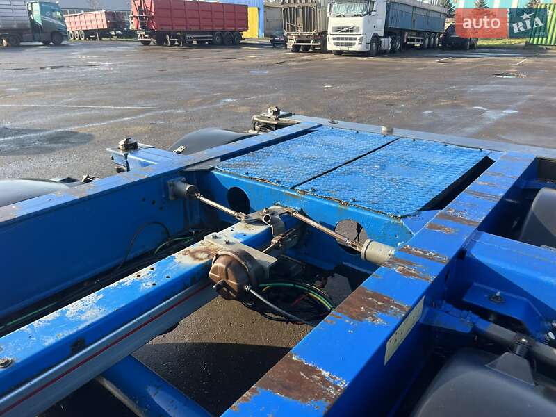 Контейнеровоз полуприцеп Schmitz Cargobull SCF 2004 в Черноморске