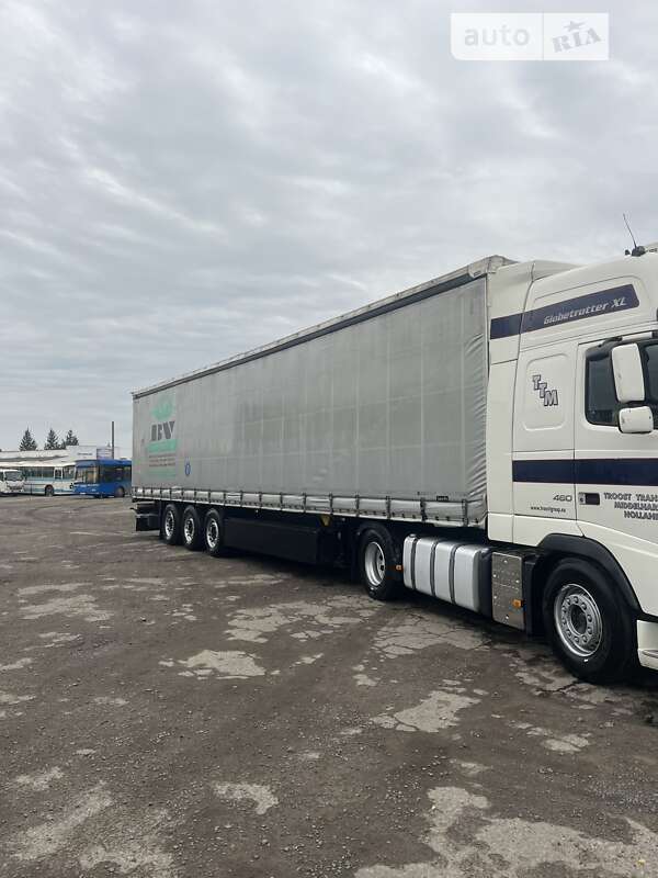 Schmitz Cargobull Schutz 2012