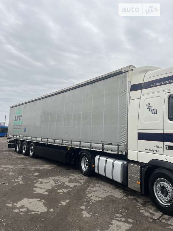 Бортовой полуприцеп Schmitz Cargobull Schutz 2012 в Сарнах