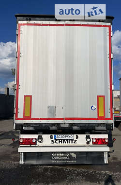 Тентованный борт (штора) - полуприцеп Schmitz Cargobull SCS 24/L 2011 в 