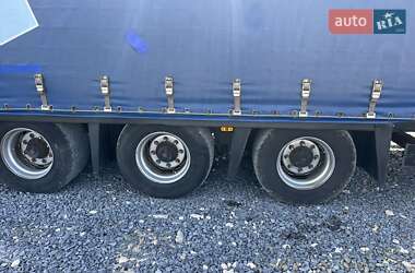 Тентованный борт (штора) - полуприцеп Schmitz Cargobull SCS 24/L 2007 в 