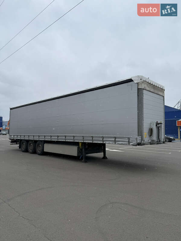 Тентованный борт (штора) - полуприцеп Schmitz Cargobull SCS 24/L 2017 в Луцке