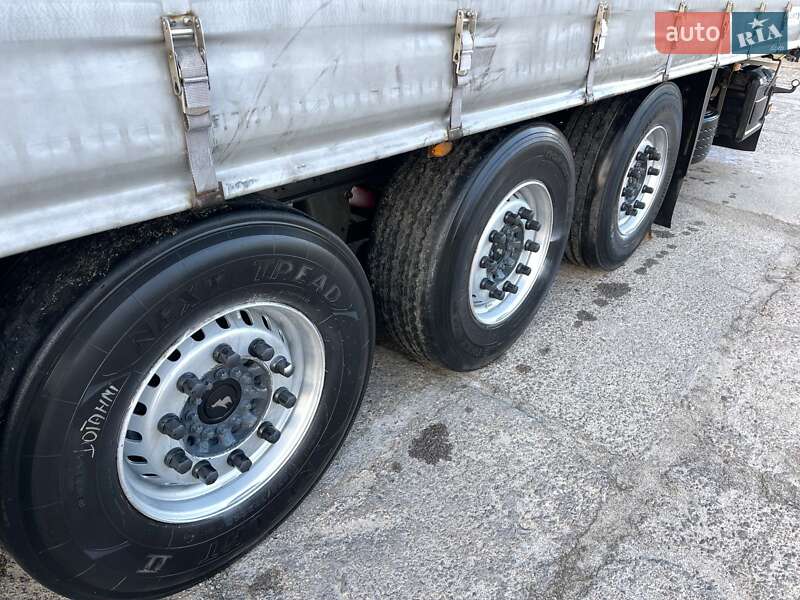 Тентований борт (штора) - напівпричіп Schmitz Cargobull SCS 24/L 2012 в Тернополі