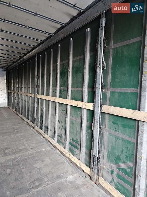 Тентованный борт (штора) - полуприцеп Schmitz Cargobull SCS 24/L 2014 в Шептицькому