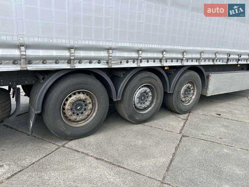 Тентованный борт (штора) - полуприцеп Schmitz Cargobull SCS 24/L 2017 в Киеве фото 3 Тентованный борт (штора) - полуприцеп Schmitz Cargobull SCS 24/L 2017 в Киеве