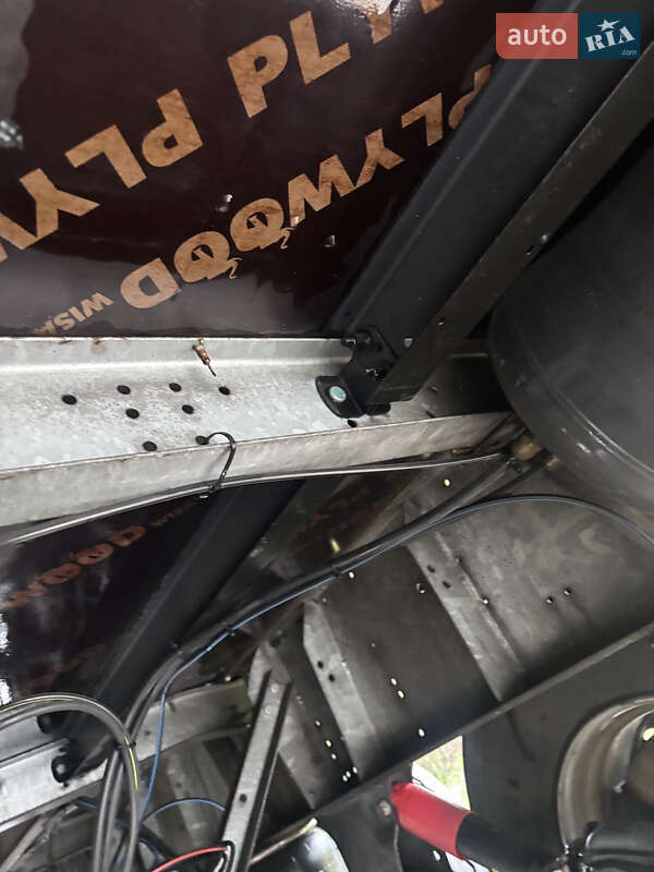 Тентованный борт (штора) - полуприцеп Schmitz Cargobull SCS 24/L 2014 в Житомире фото 7 Тентованный борт (штора) - полуприцеп Schmitz Cargobull SCS 24/L 2014 в Житомире