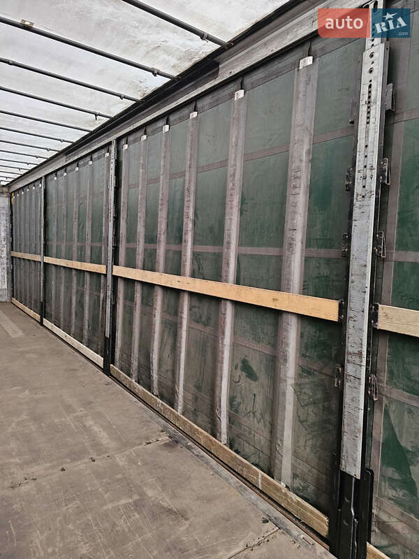 Тентованный борт (штора) - полуприцеп Schmitz Cargobull SCS 24/L 2013 в Шептицькому