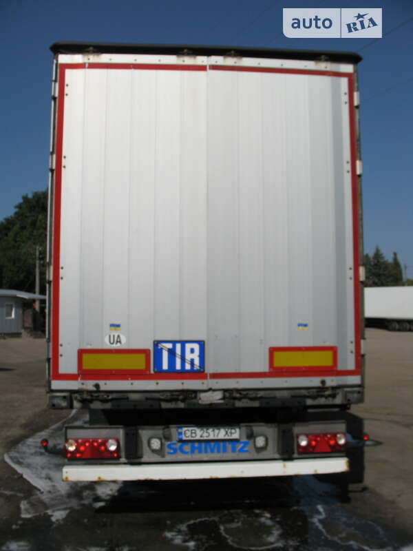 Тентований борт (штора) - напівпричіп Schmitz Cargobull SCS 2011 в Чернігові