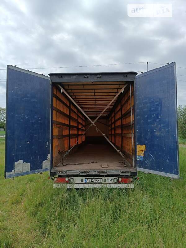 Тентований борт (штора) - напівпричіп Schmitz Cargobull SCS 2006 в Борисполі