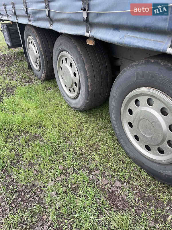 Тентований борт (штора) - напівпричіп Schmitz Cargobull SCS 2010 в Ужгороді