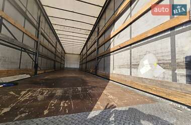 Бортовой полуприцеп Schmitz Cargobull SCS 2013 в 