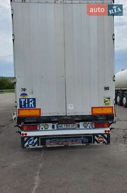 Тентованный борт (штора) - полуприцеп Schmitz Cargobull SCS 2006 в 