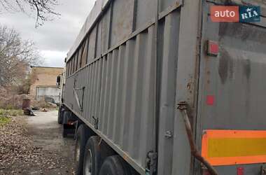 Зерновоз - напівпричіп Schmitz Cargobull SCS 1999 в 