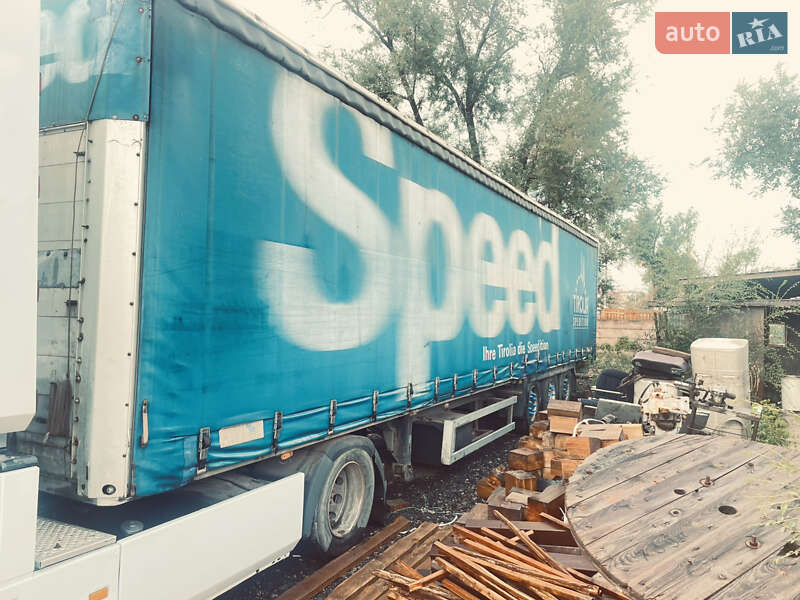 Борт Schmitz Cargobull SCS 2002 в 
