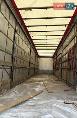 Тентований борт (штора) - напівпричіп Schmitz Cargobull SCS 2005 в 