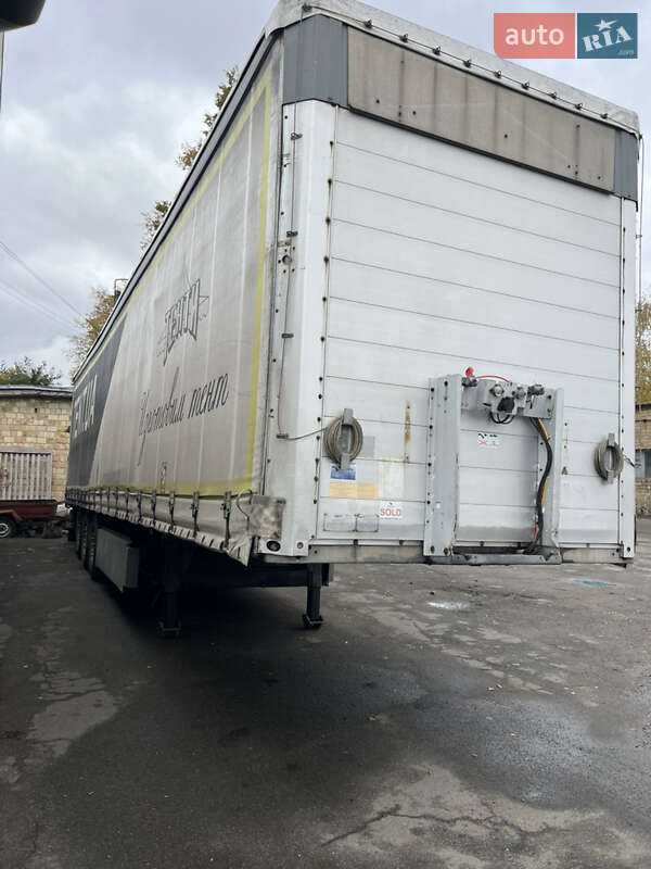 Тентованный борт (штора) - полуприцеп Schmitz Cargobull SCS 2006 в Броварах