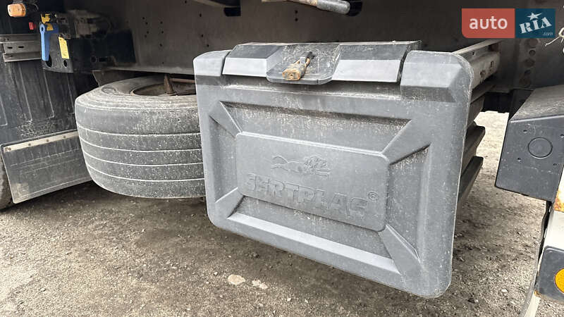 Тентованный борт (штора) - полуприцеп Schmitz Cargobull SCS 2011 в Киеве