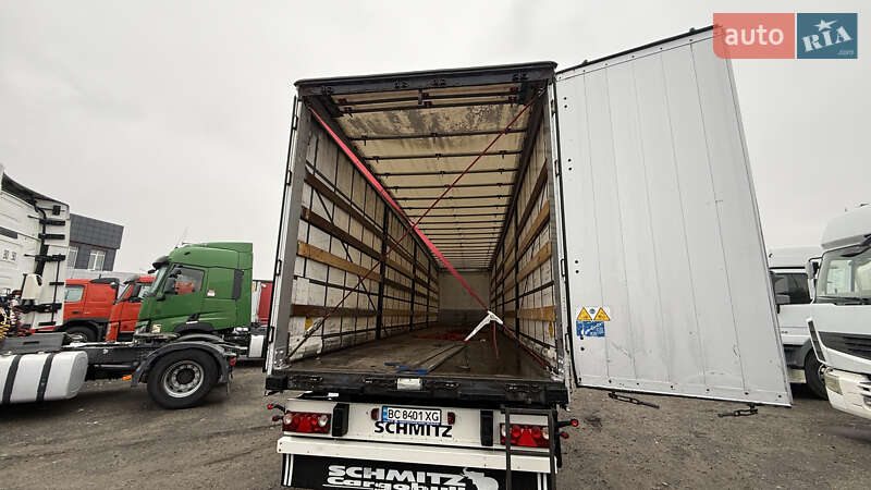 Тентований борт (штора) - напівпричіп Schmitz Cargobull SCS 2011 в Києві