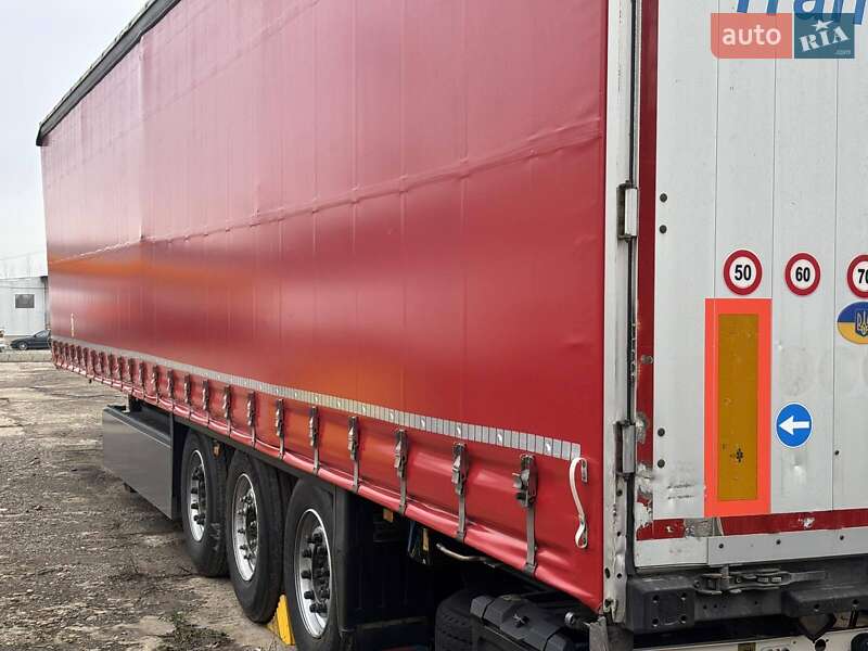 Тентованный борт (штора) - прицеп Schmitz Cargobull SCS 2012 в Черновцах