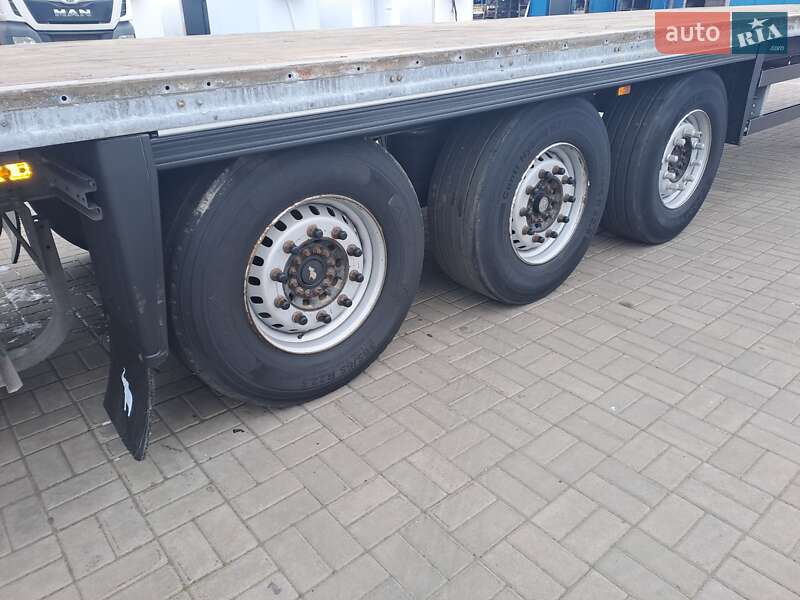 Платформа полуприцеп Schmitz Cargobull SCS 2015 в Черкассах