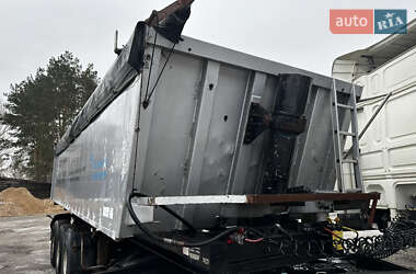 Самосвал полуприцеп Schmitz Cargobull SFG 24 1993 в 