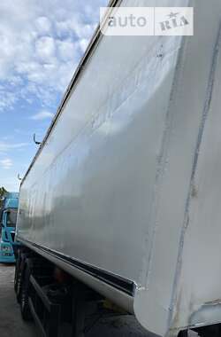 Самоскид напівпричіп Schmitz Cargobull SGF S3 2018 в Дніпрі