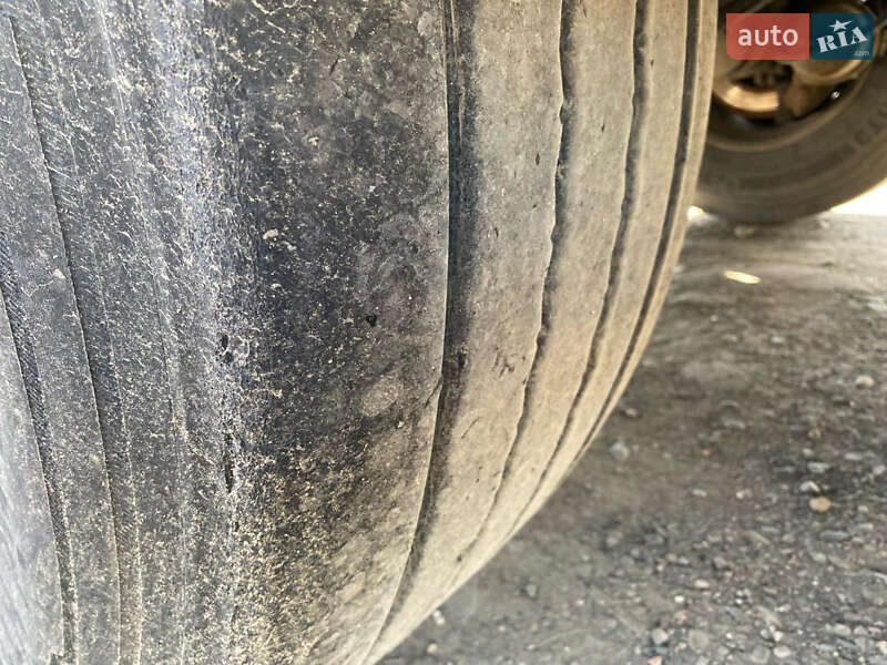 Зерновоз - полуприцеп Schmitz Cargobull SKI 2019 в Черновцах