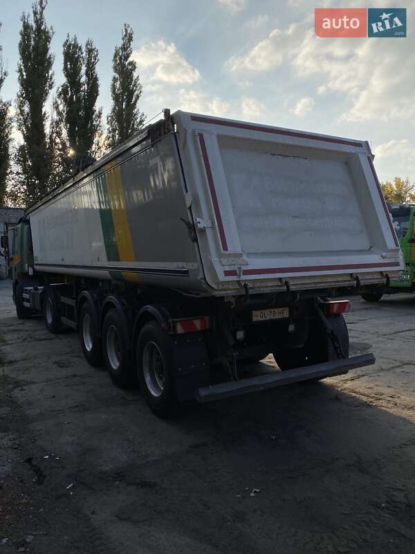 Самосвал полуприцеп Schmitz Cargobull SKI 2011 в Кременчуге